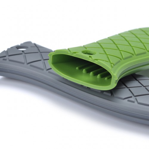 2pcs Heat Resistant Silicone Pot Pan Handle Anti slip Silicone Handle Holder Sleeve Cover Grip 14.jpg 640x640