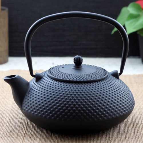 Chinese Kung Fu Tea Teapot Black Cast Iron Pot Pig Iron Kettle Water Kettles Water Pot Chinese Kung Fu Tea Teapot Black Cast Iron Pot Pig Iron Kettle Water Kettles Water Pot